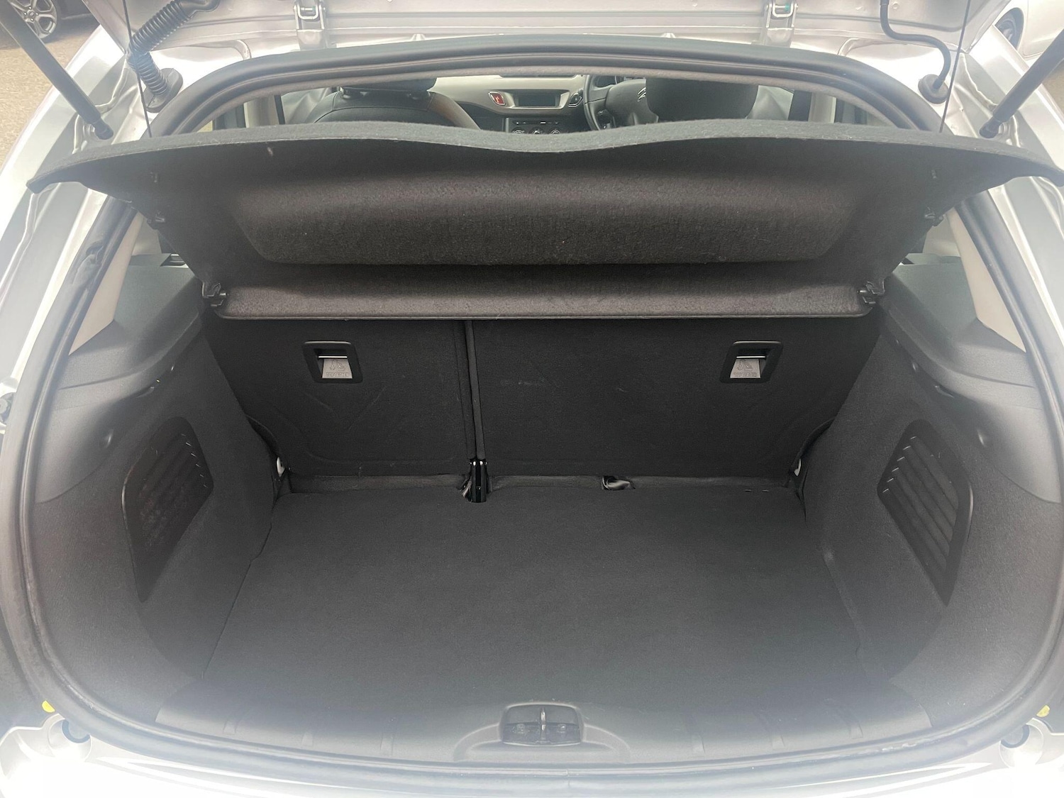 Used Citroen C3 2015 for sale - 76270920: Photo 20