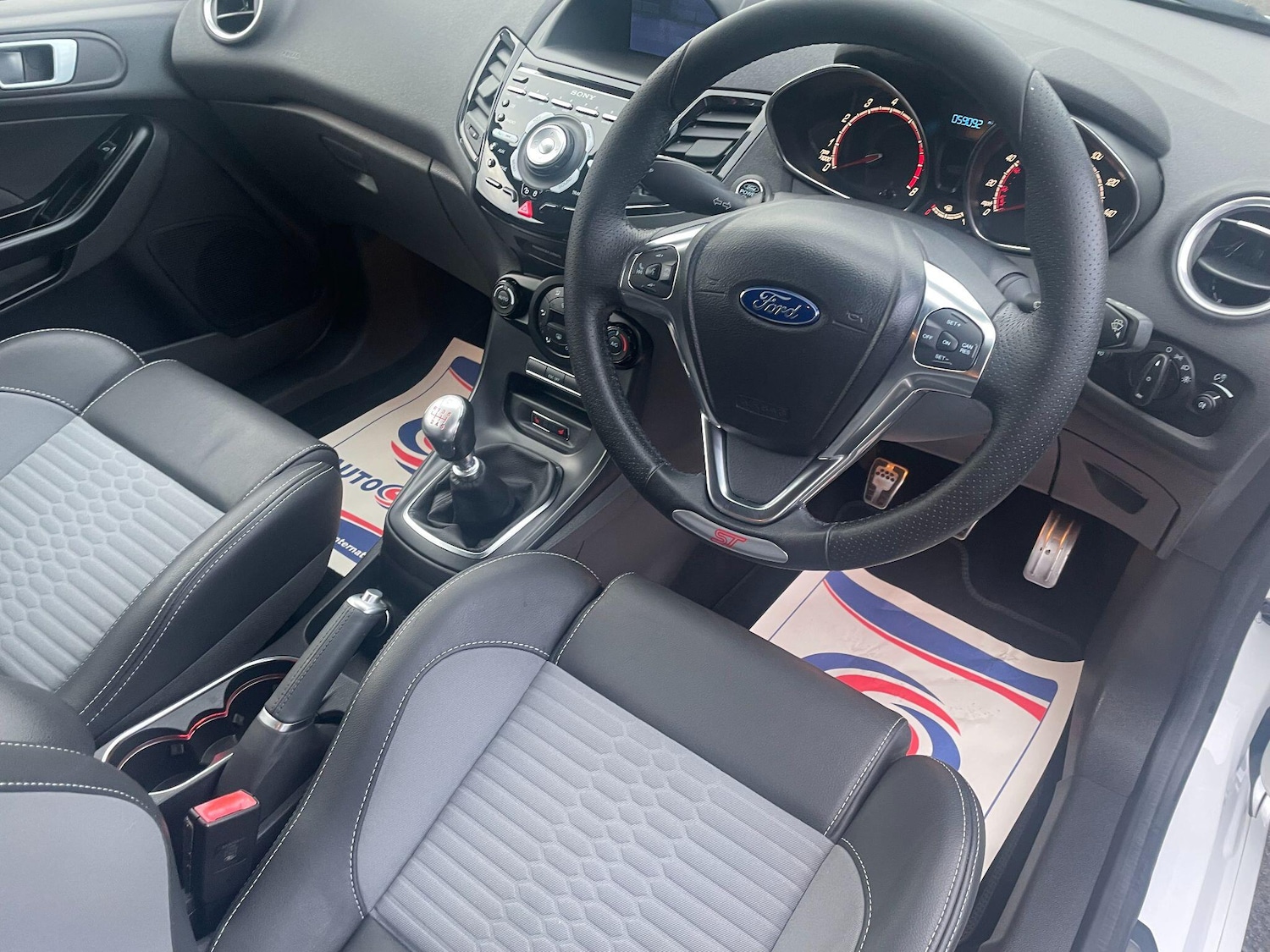 Used Ford Fiesta 2016 for sale - 76753277: Photo 16