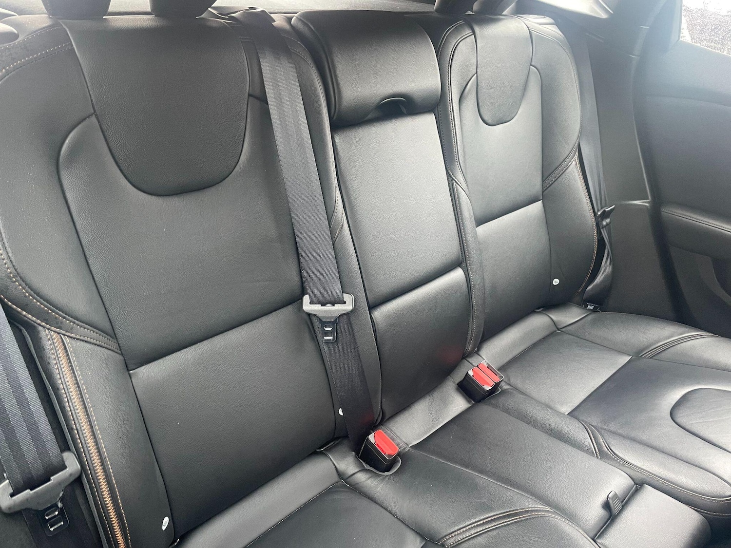 Used Volvo V40 2014 for sale - 78141433: Photo 17