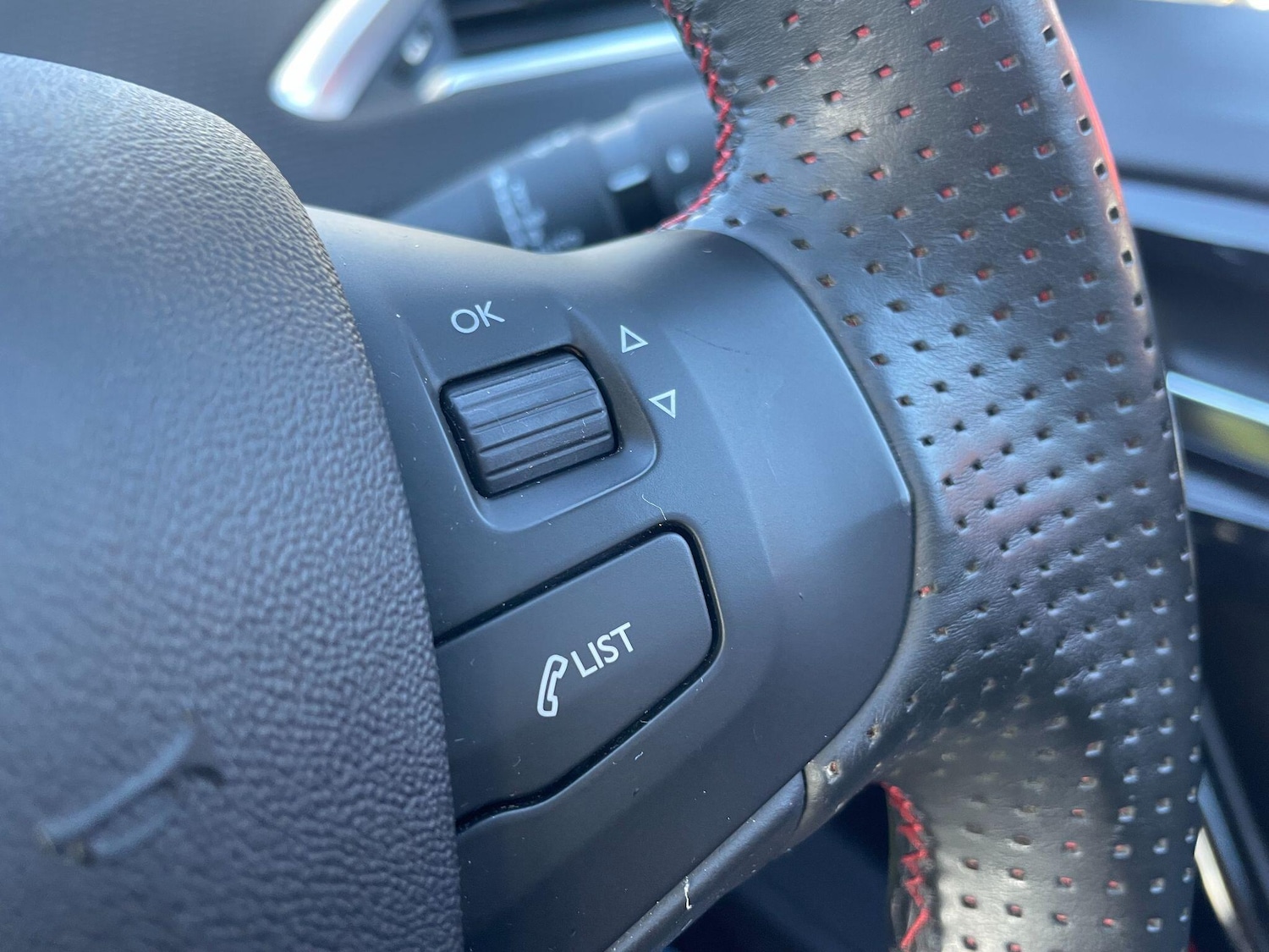 Used Peugeot 208 for sale - 78141607: Photo 28