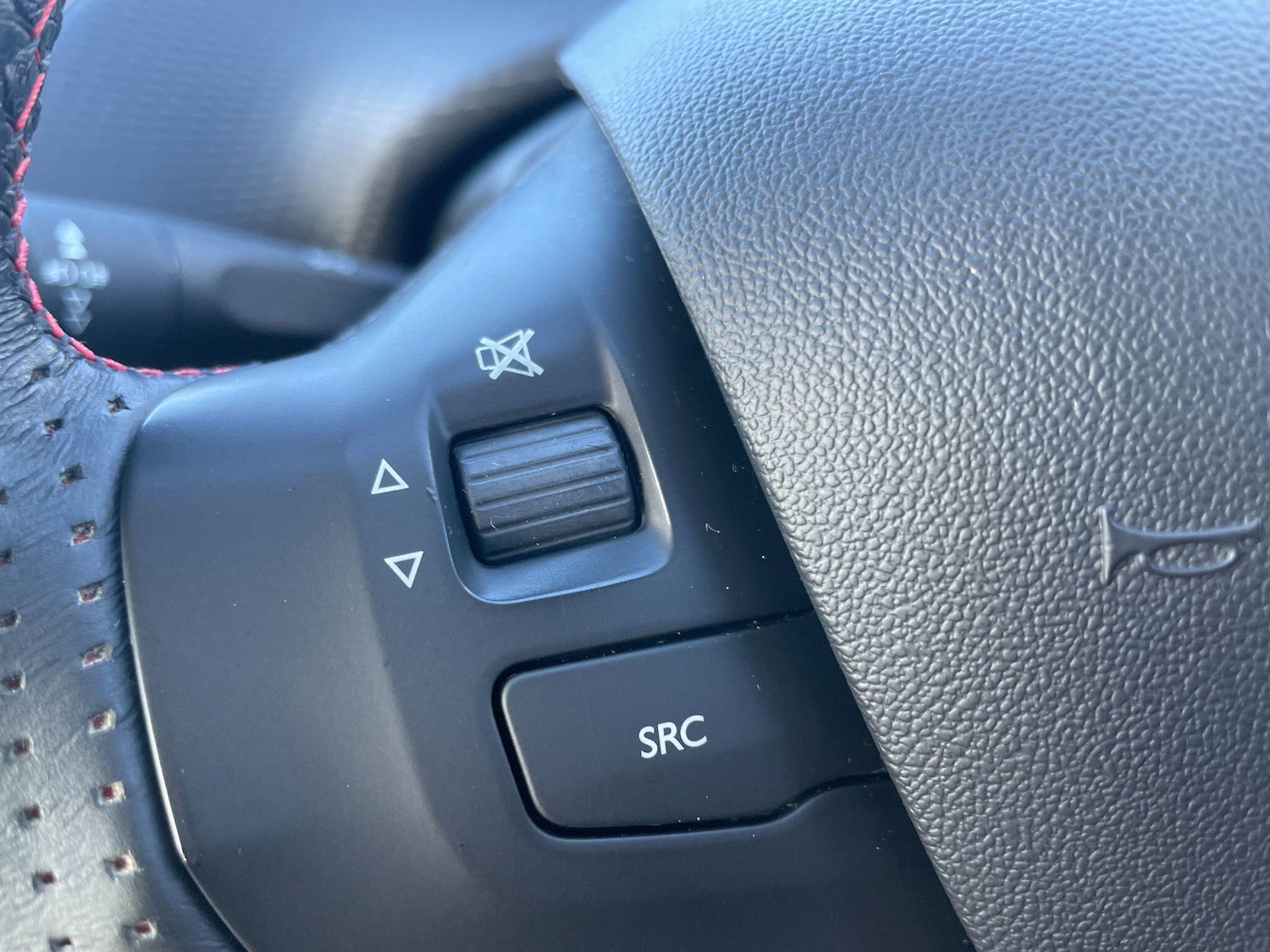 Used Peugeot 208 for sale - 78141607: Photo 30