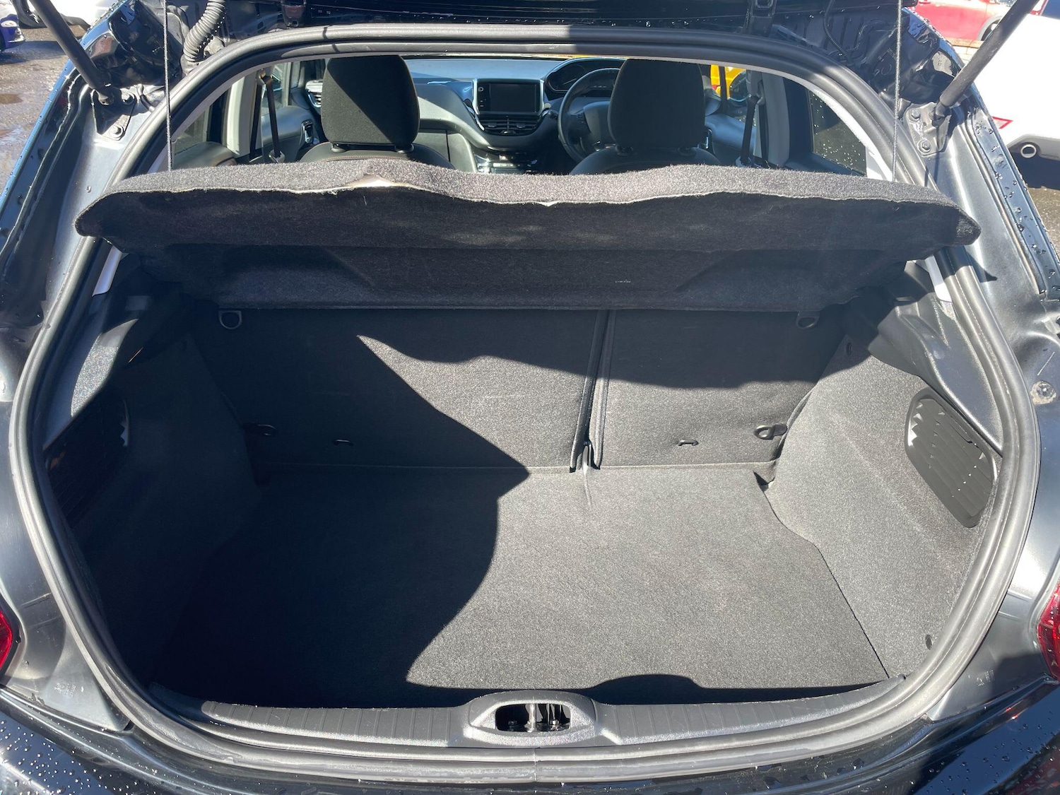 Used Peugeot 208 for sale - 78141607: Photo 32