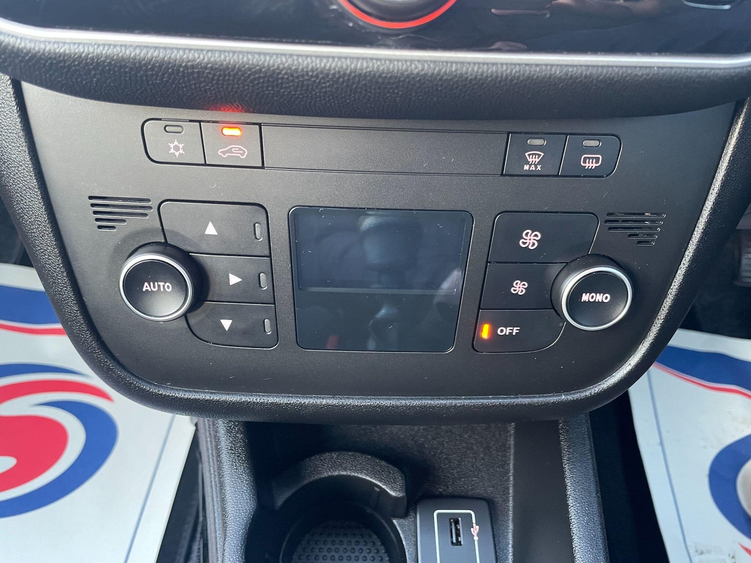 Used Fiat Punto 2016 for sale - 76825174: Photo 25