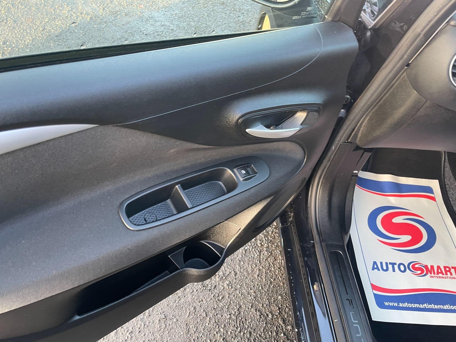 Used Fiat Punto 2016 for sale - 76825174: Photo 29