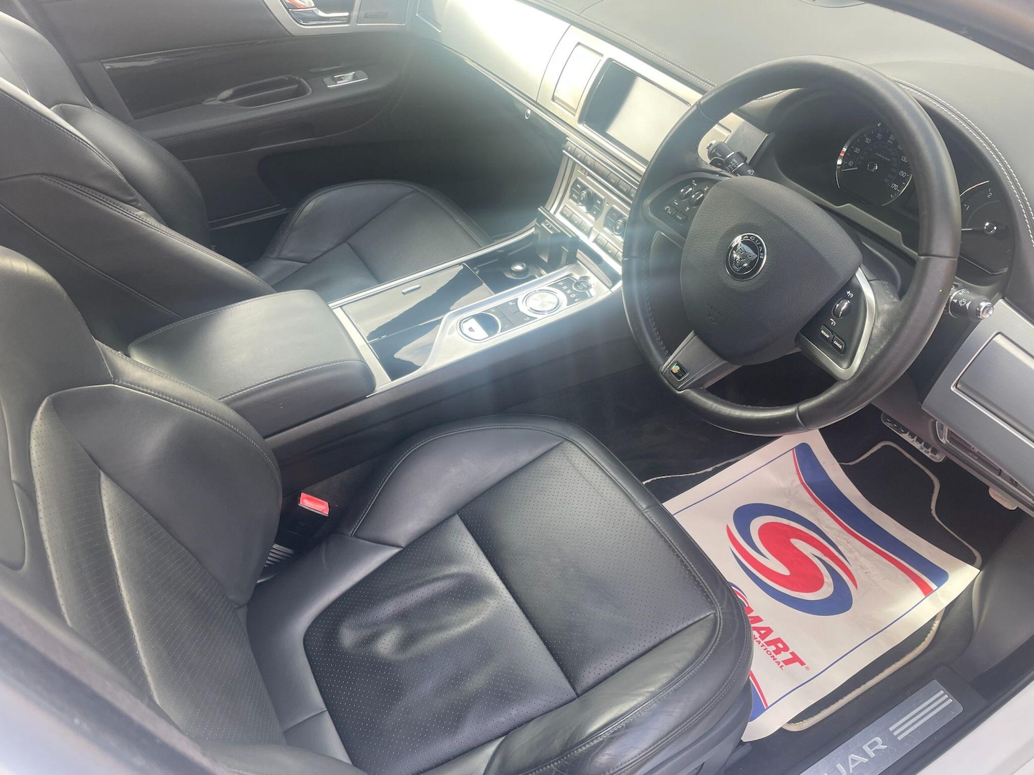 Used Jaguar XF 2014 for sale - 78085992: Photo 14