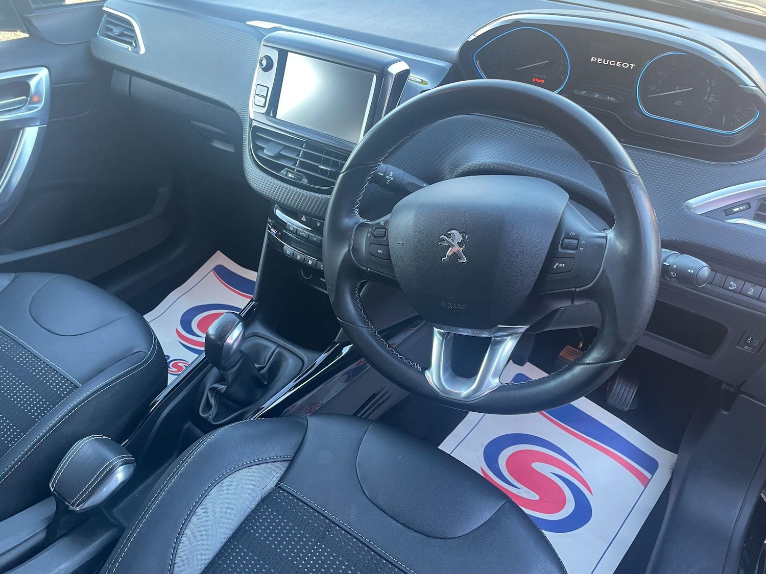 Used Peugeot 2008 2016 for sale - 76645719: Photo 14