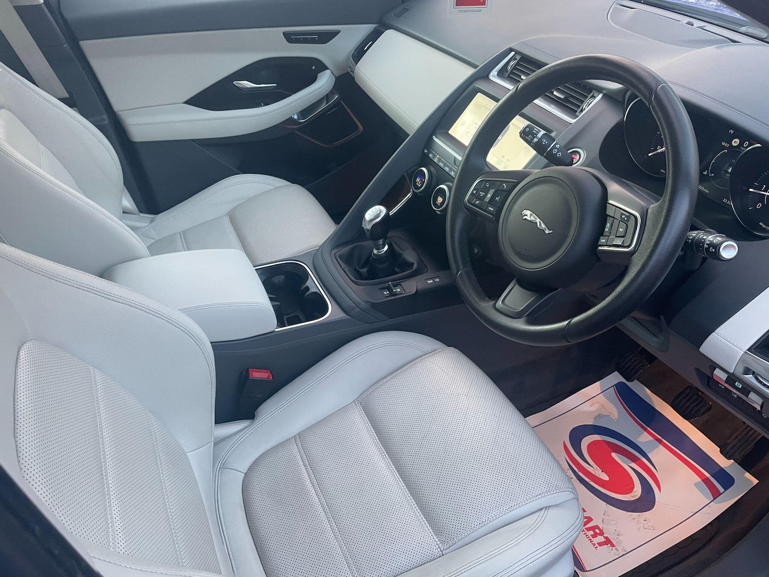 Used Jaguar E-Pace 2019 for sale - 77202542: Photo 15