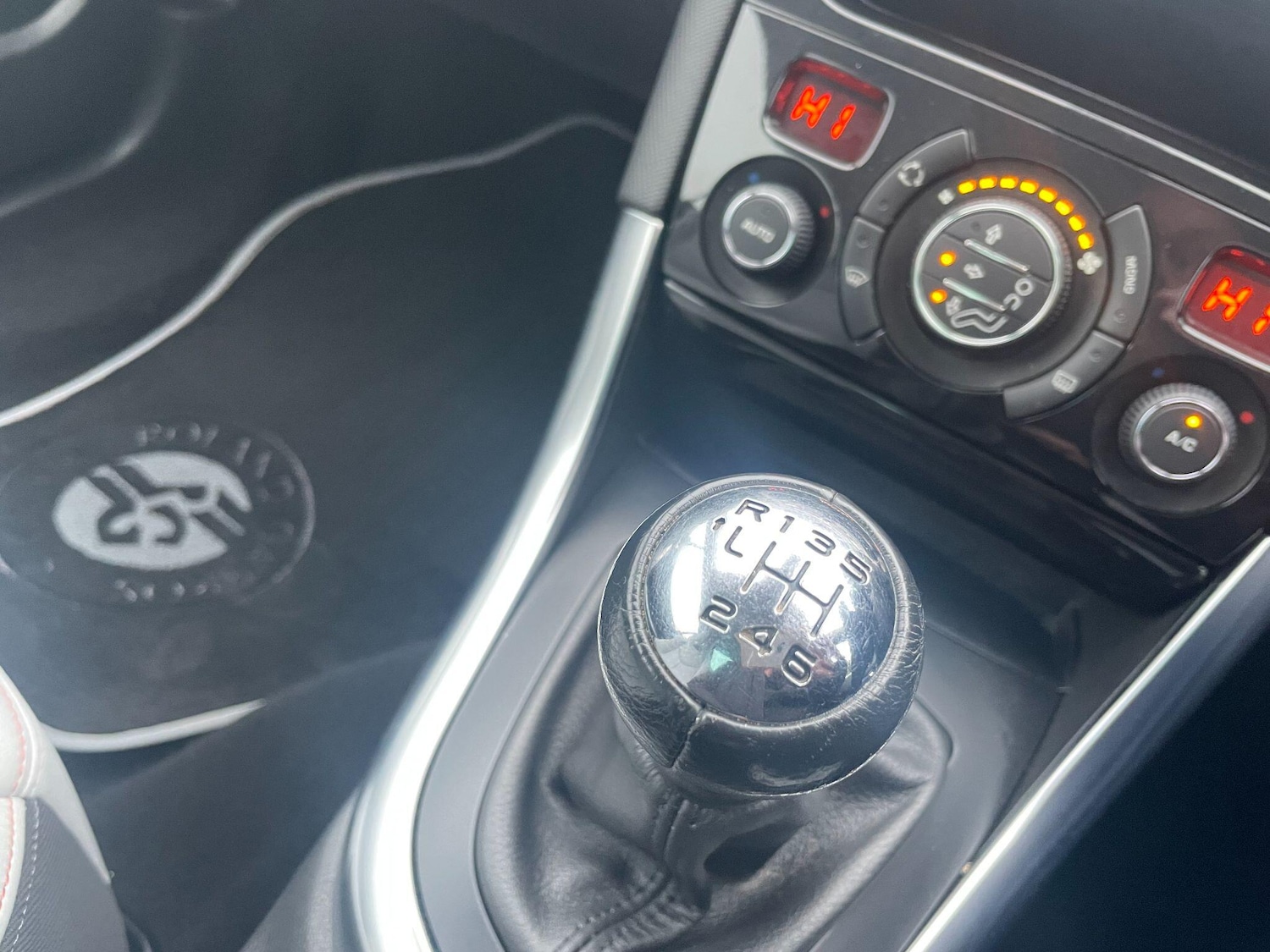 Used Peugeot 308 CC for sale - 76657827: Photo 37