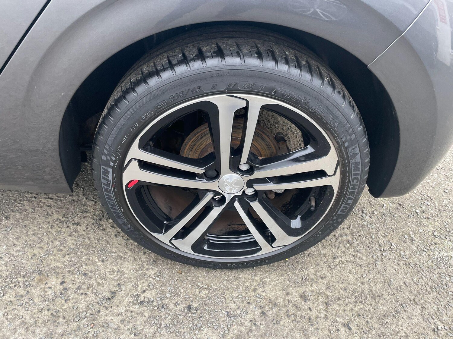 Used Peugeot 208 2019 for sale - 76060033: Photo 37