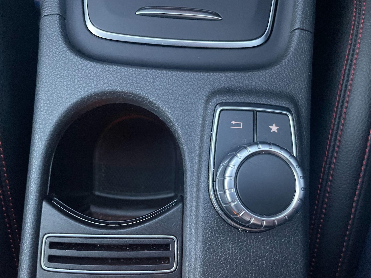 Used Mercedes-Benz A-Class for sale - 76538867: Photo 30