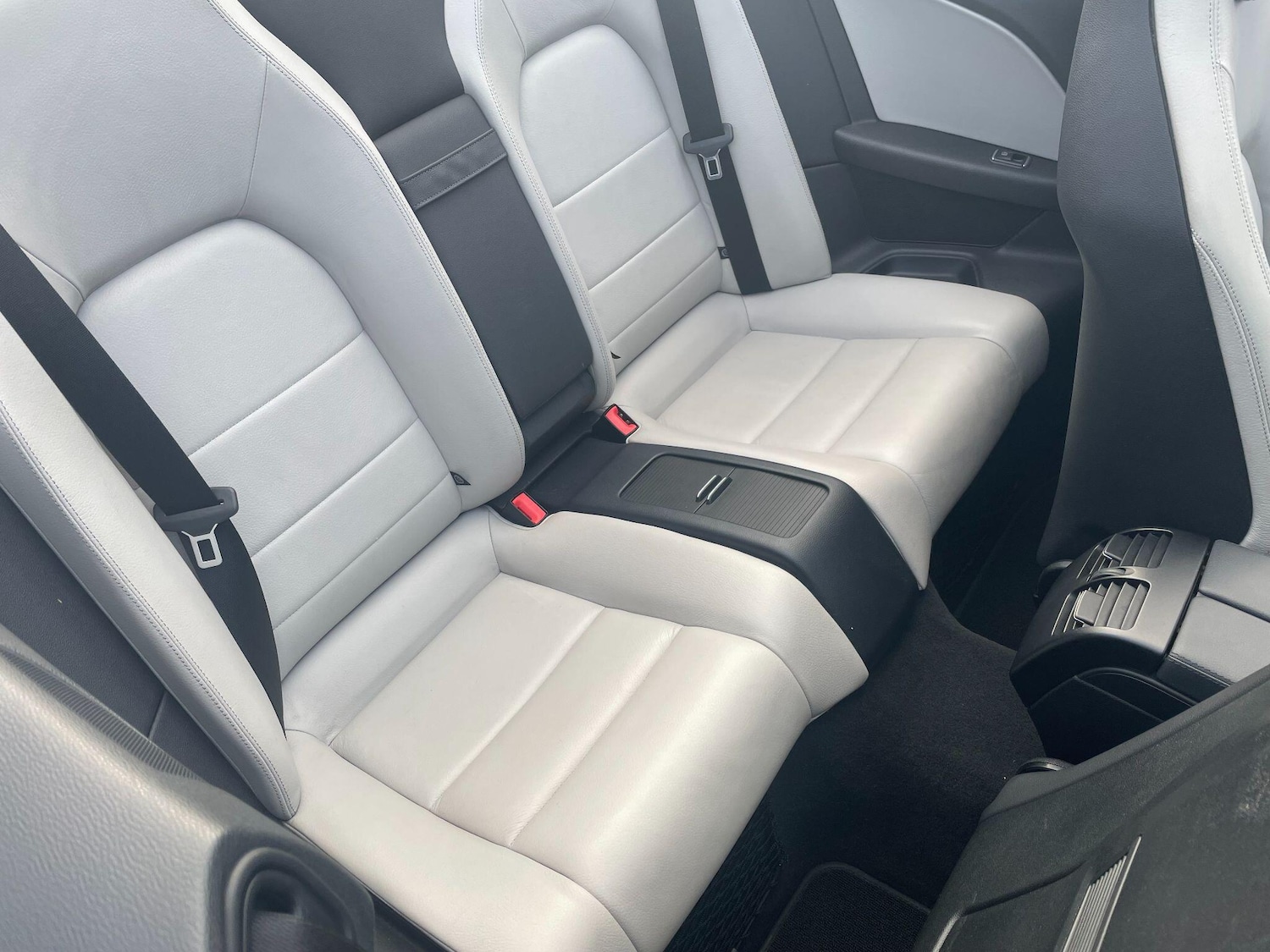 Used Mercedes-Benz E Class for sale - 76995489: Photo 19