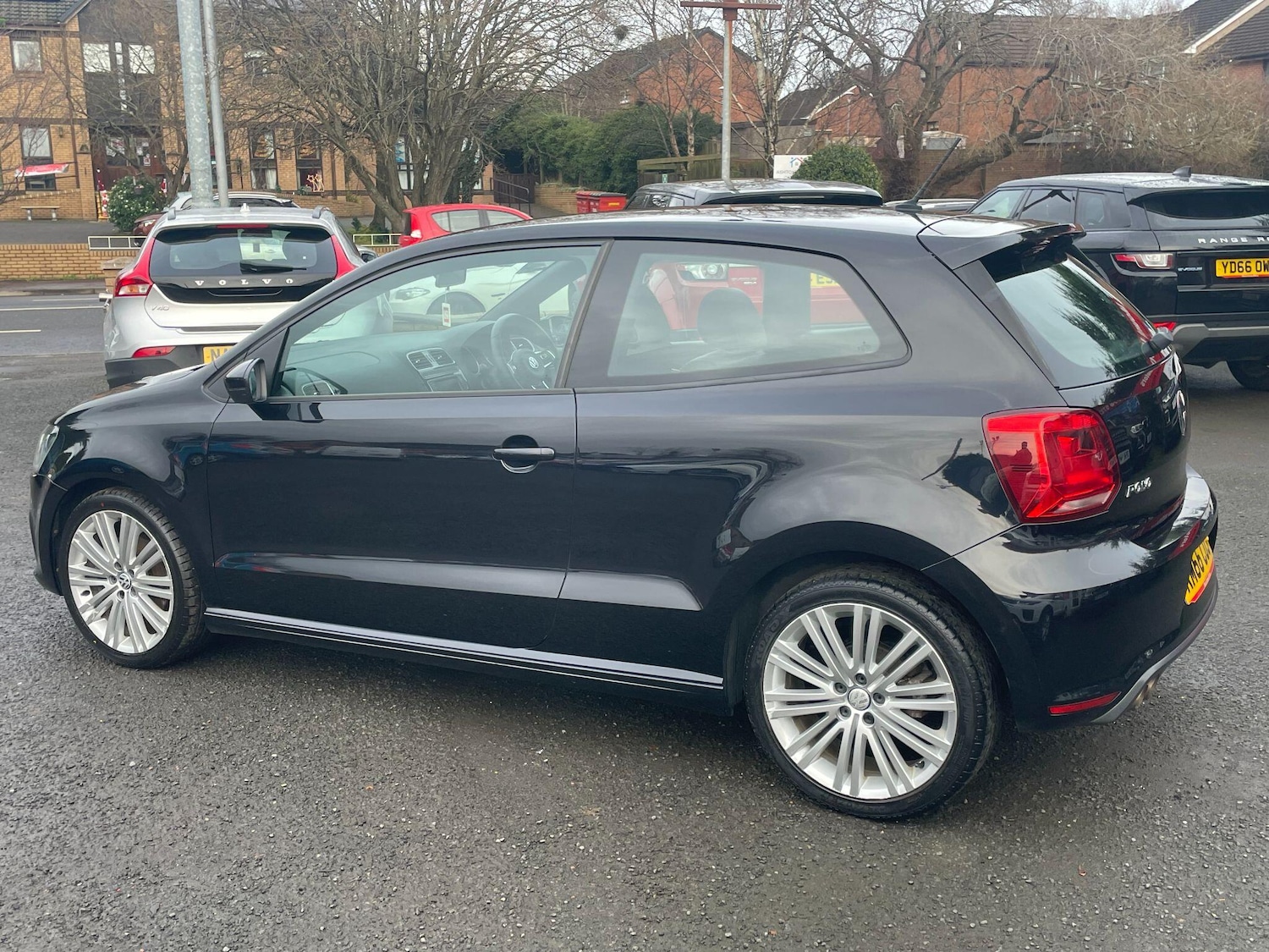 Used Volkswagen Polo 2016 for sale - 76992979: Photo 9