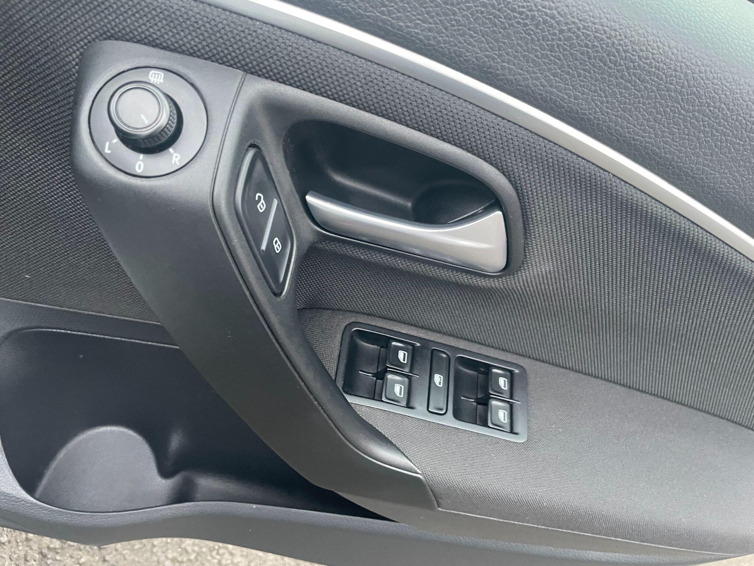 Used Volkswagen Polo 2016 for sale - 77242488: Photo 20