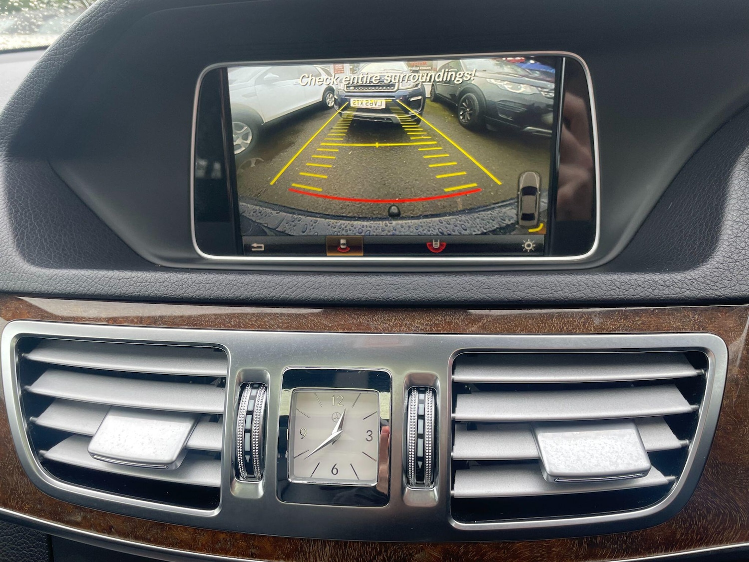 Used Mercedes-Benz E Class 2015 for sale - 77166856: Photo 18