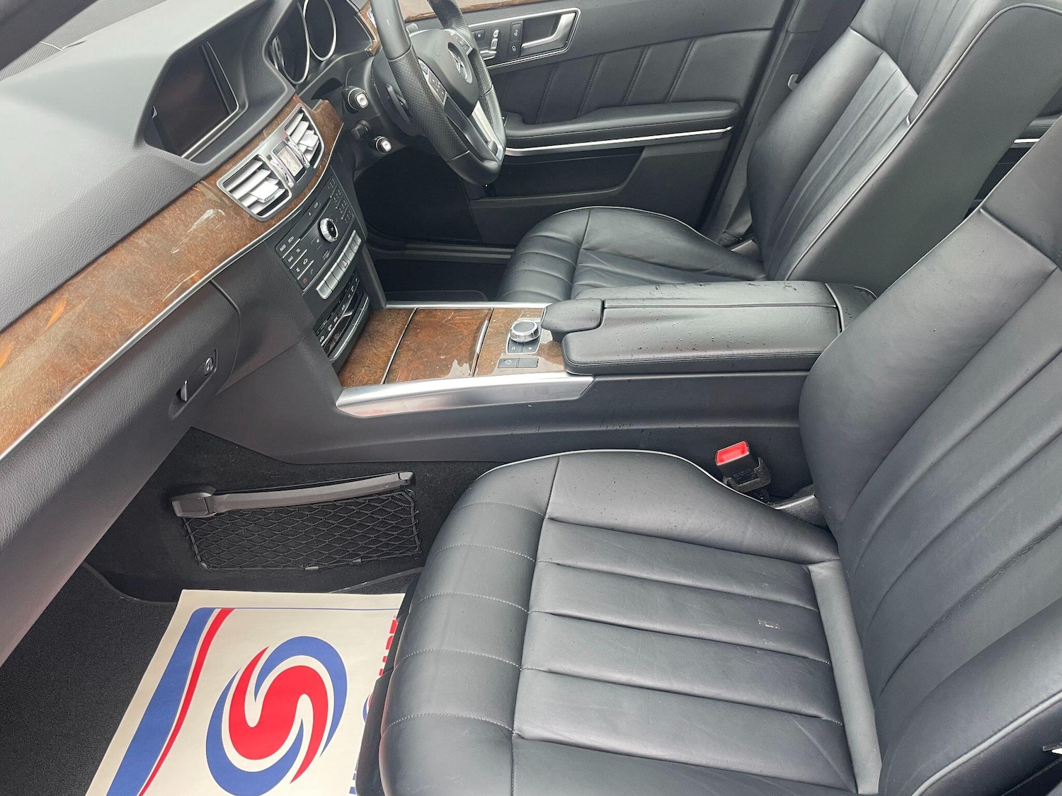 Used Mercedes-Benz E Class 2015 for sale - 77166856: Photo 26