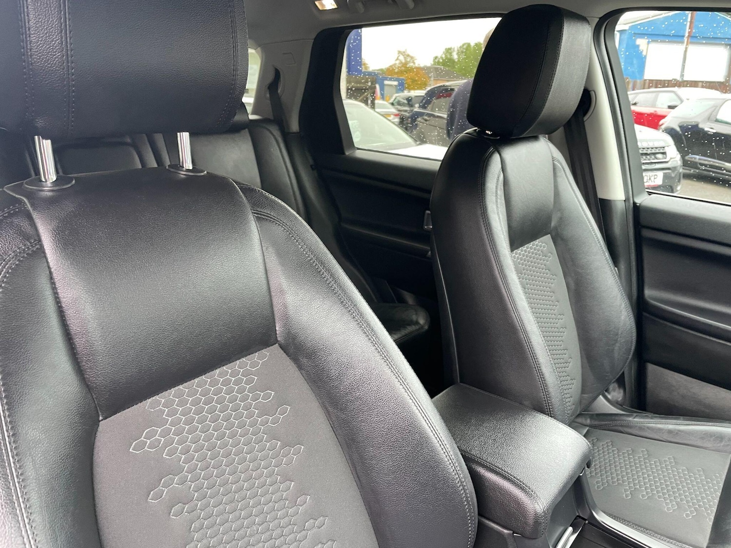 Used Land Rover Discovery Sport 2018 for sale - 76188748: Photo 16