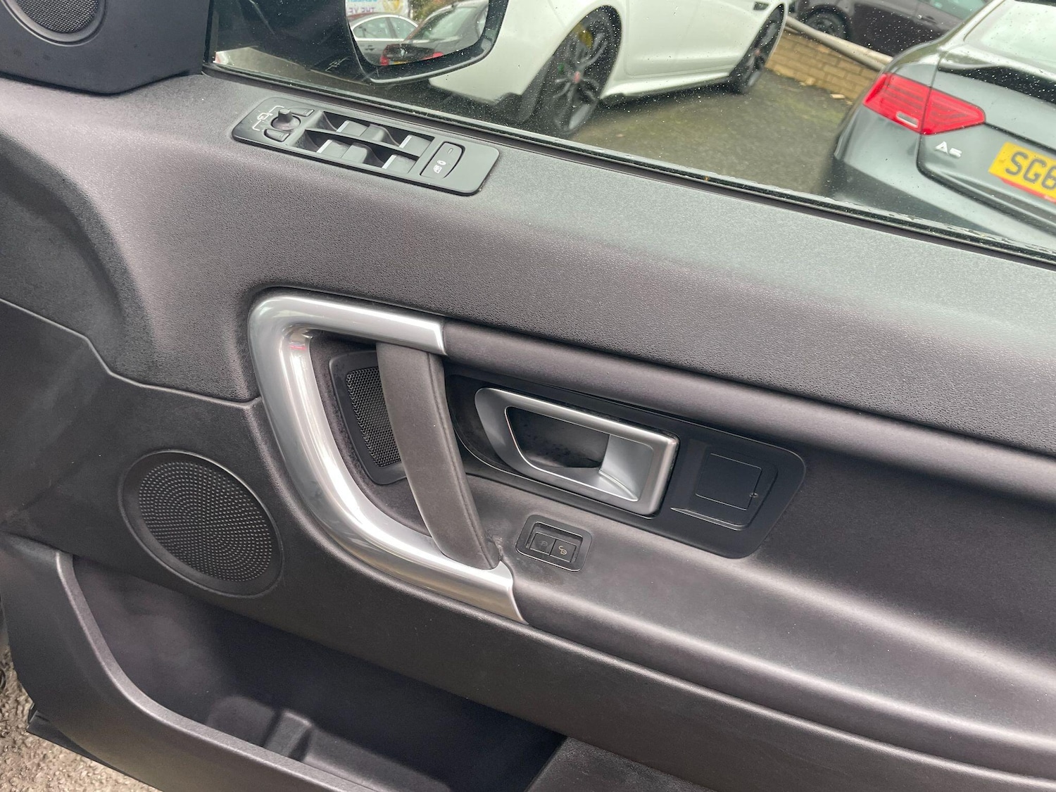 Used Land Rover Discovery Sport 2018 for sale - 76188748: Photo 19