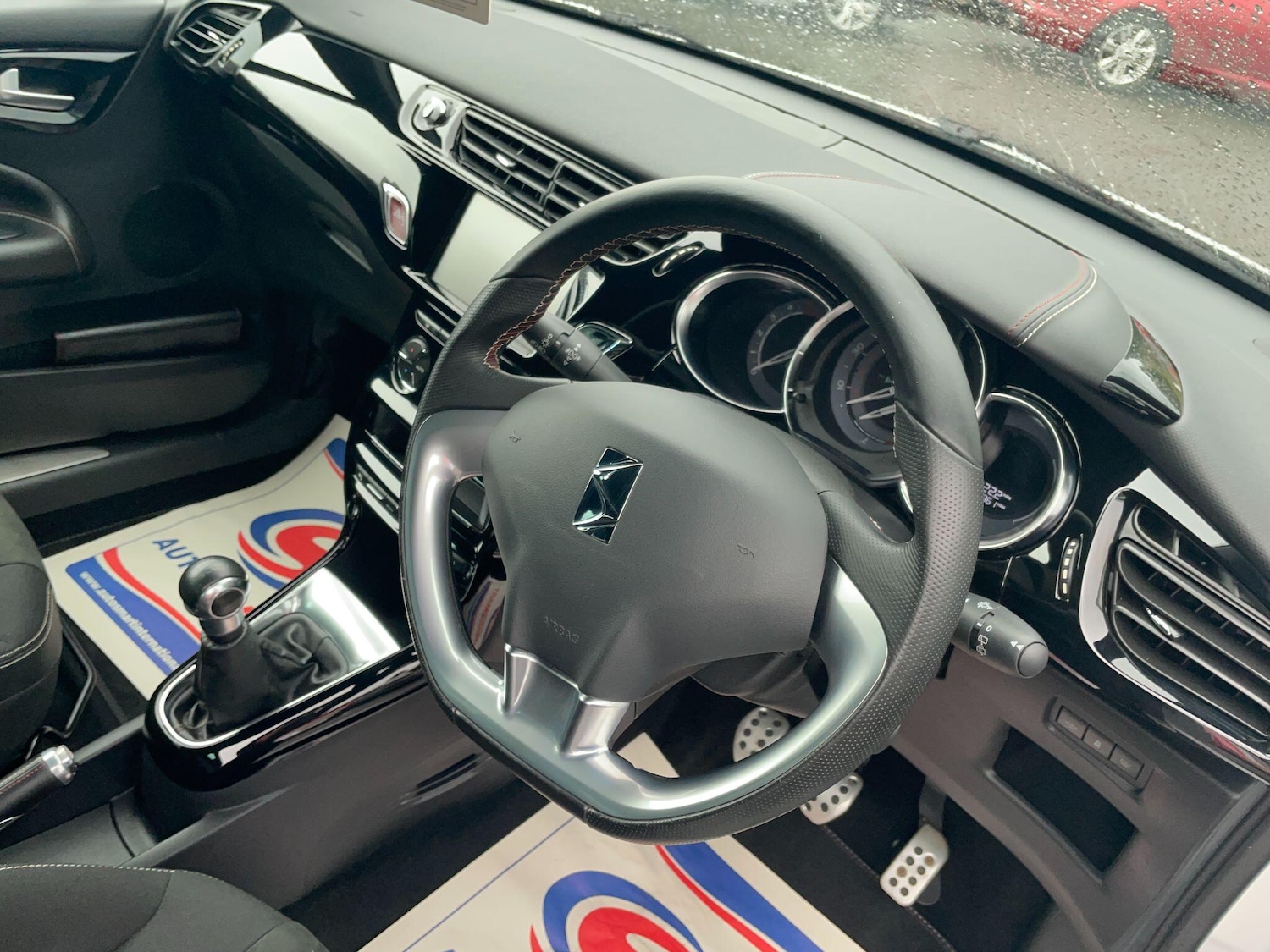 Used DS Automobiles DS 3 2017 for sale - 77637500: Photo 15