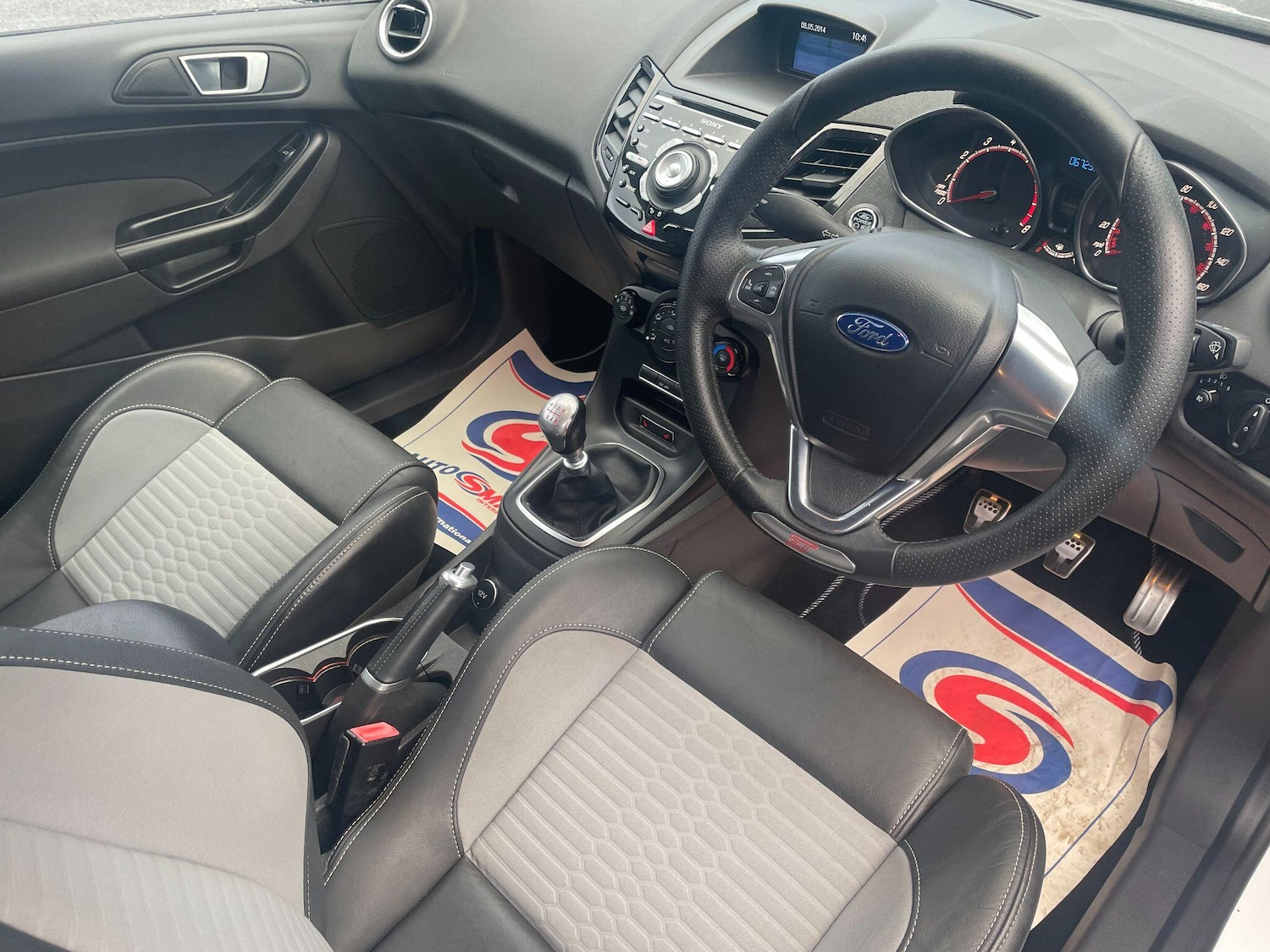 Used Ford Fiesta 2014 for sale - 76898271: Photo 12