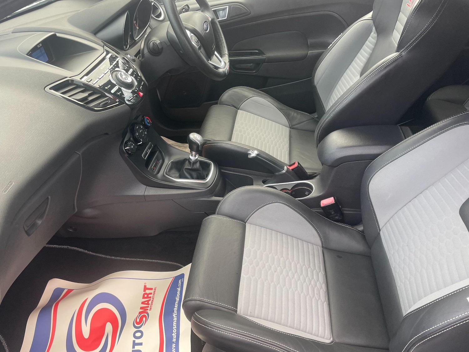 Used Ford Fiesta 2014 for sale - 76898271: Photo 18