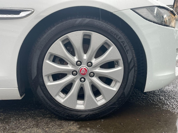 Used Jaguar XE 2015 for sale - 76108861: Photo 26