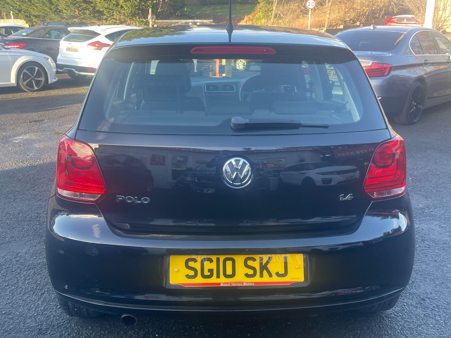 Used Volkswagen Polo 2010 for sale - 77215312: Photo 10