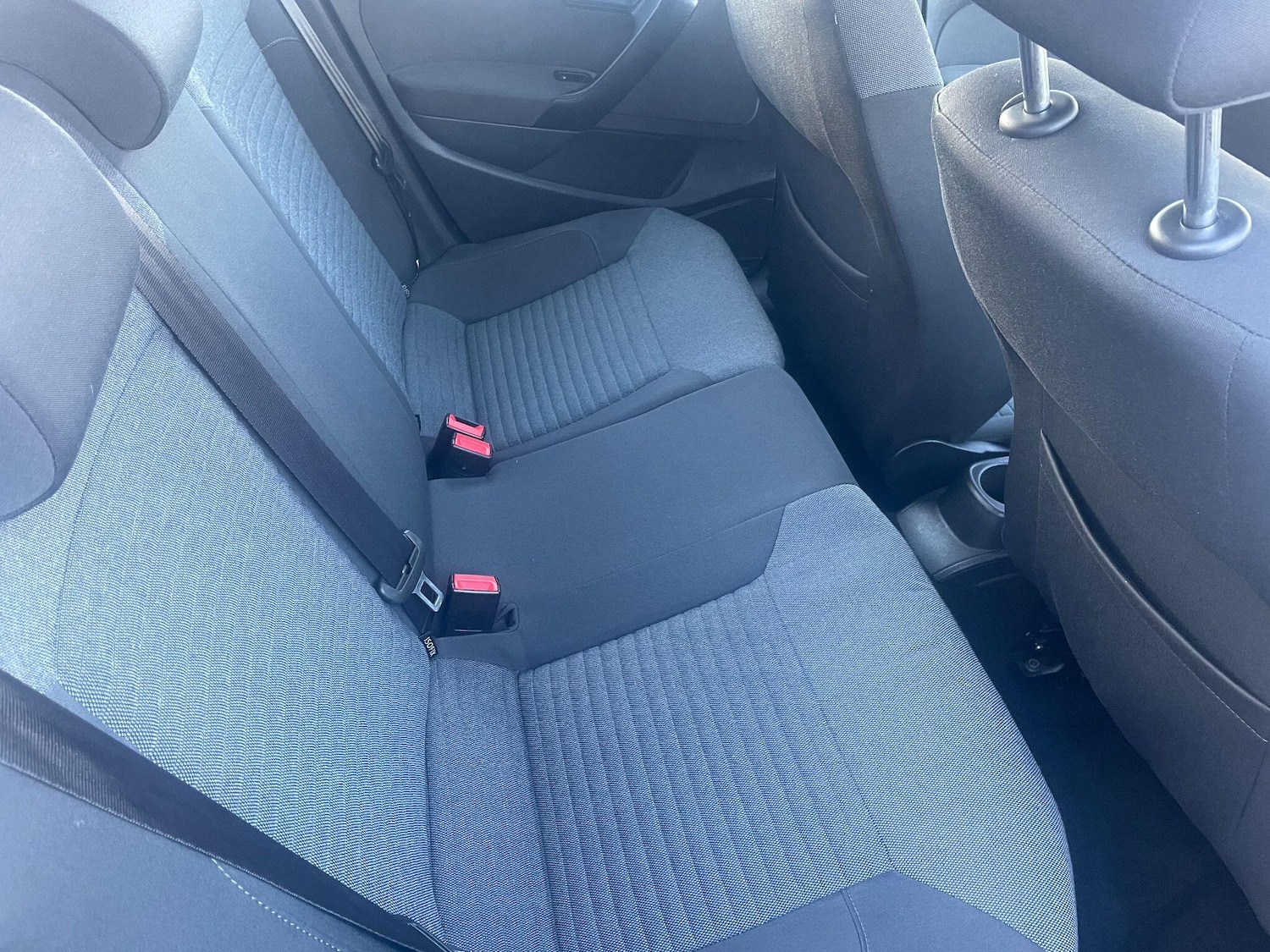 Used Volkswagen Polo 2010 for sale - 77215312: Photo 17