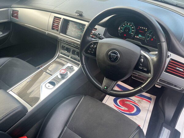 Used Jaguar XF 2014 for sale - 76199813: Photo 16