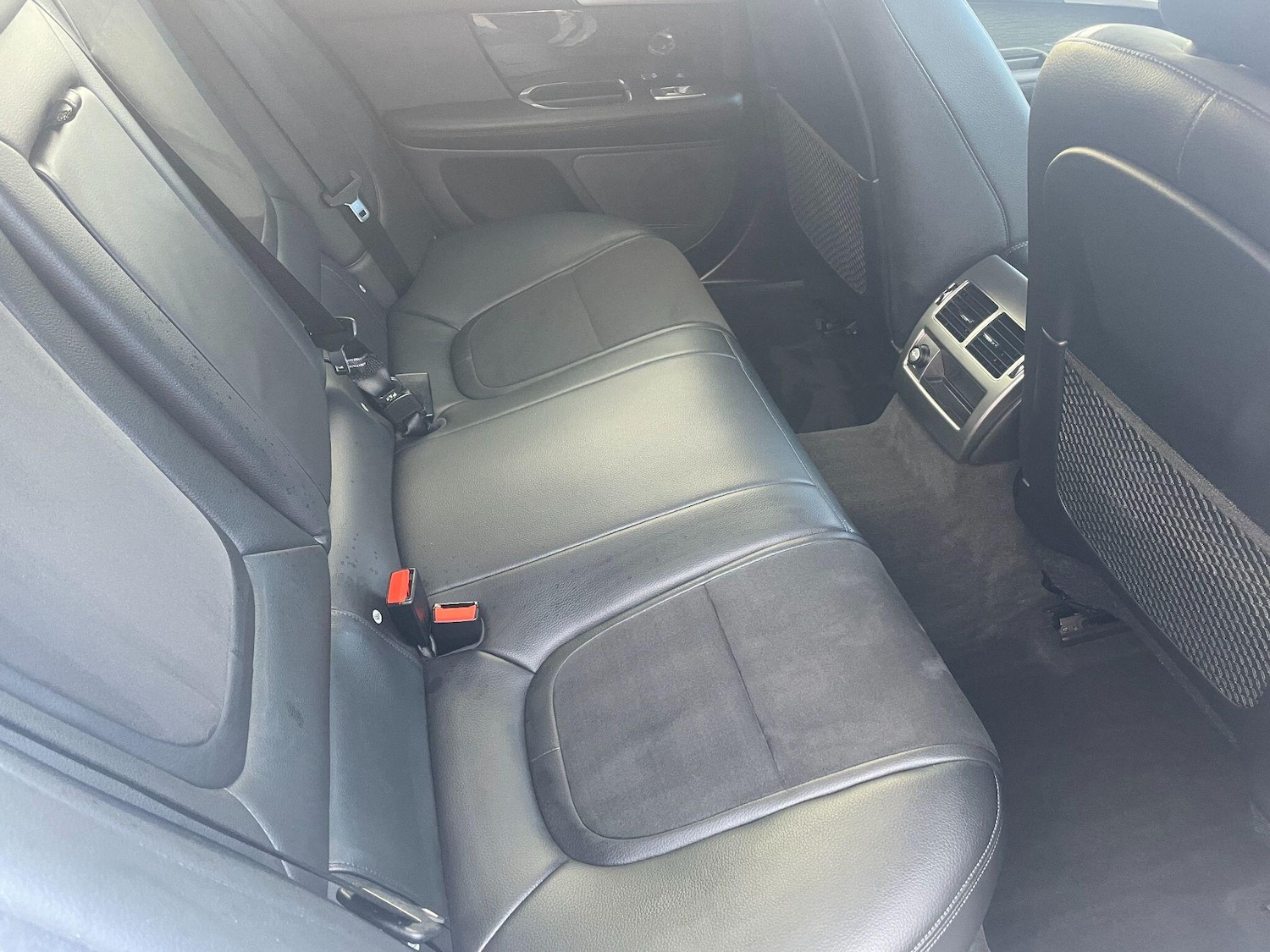 Used Jaguar XF 2014 for sale - 76199813: Photo 21