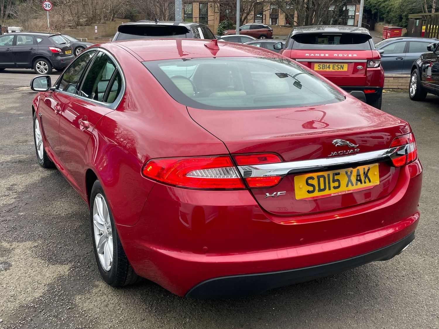 Used Jaguar XF 2015 for sale - 77468317: Photo 9