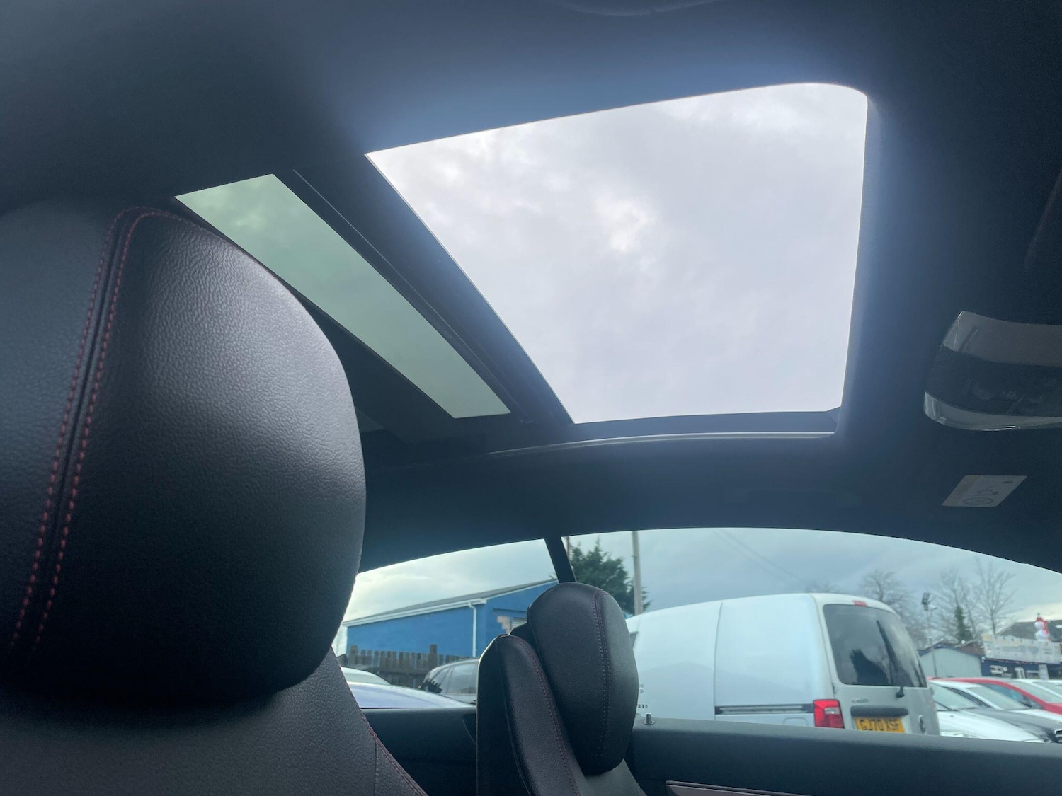 Used Mercedes-Benz E Class for sale - 77267035: Photo 18