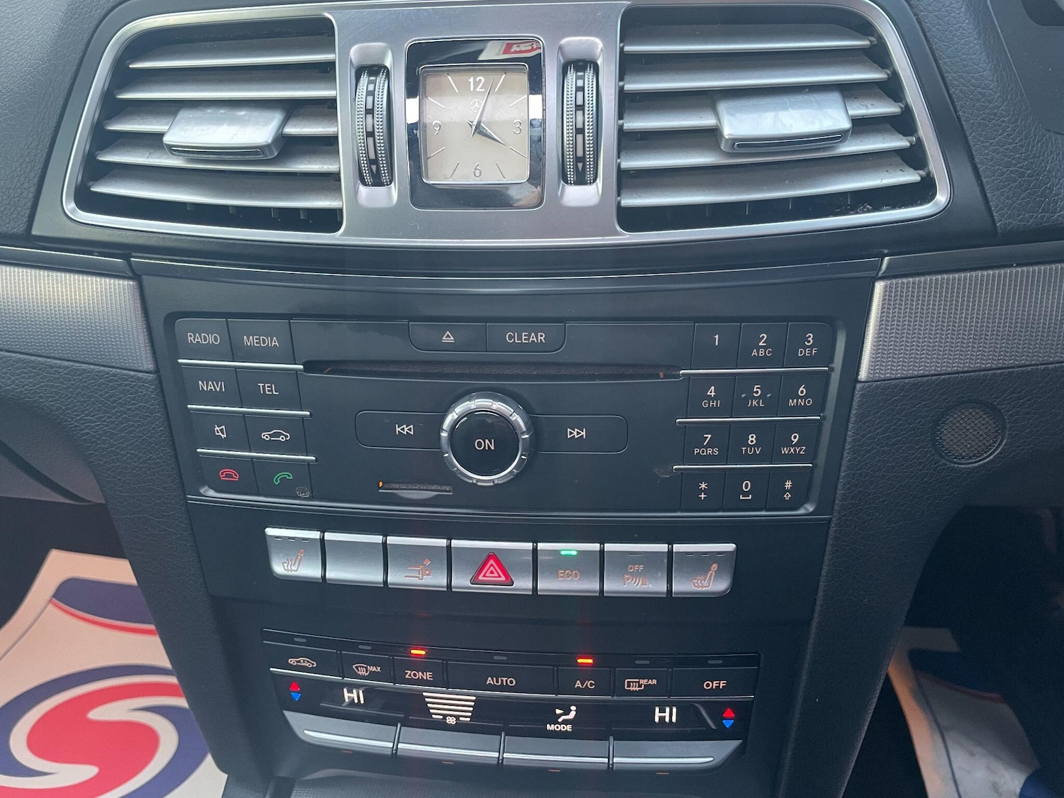 Used Mercedes-Benz E Class for sale - 77267035: Photo 19