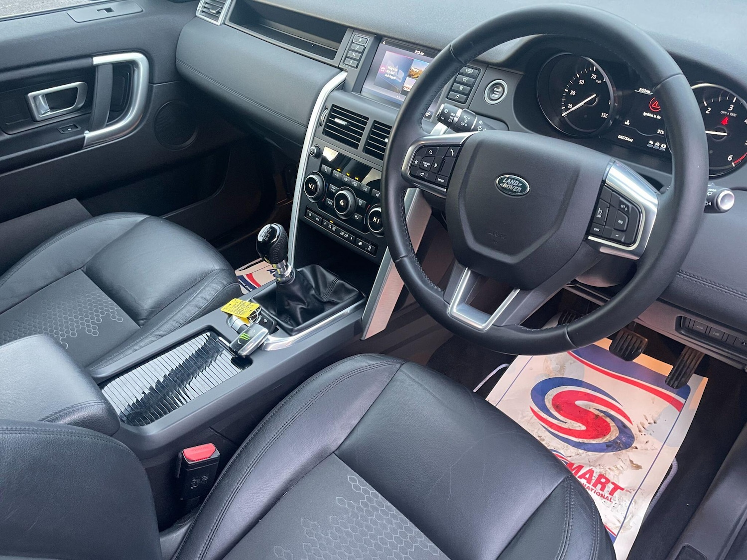 Used Land Rover Discovery Sport 2017 for sale - 77163076: Photo 16