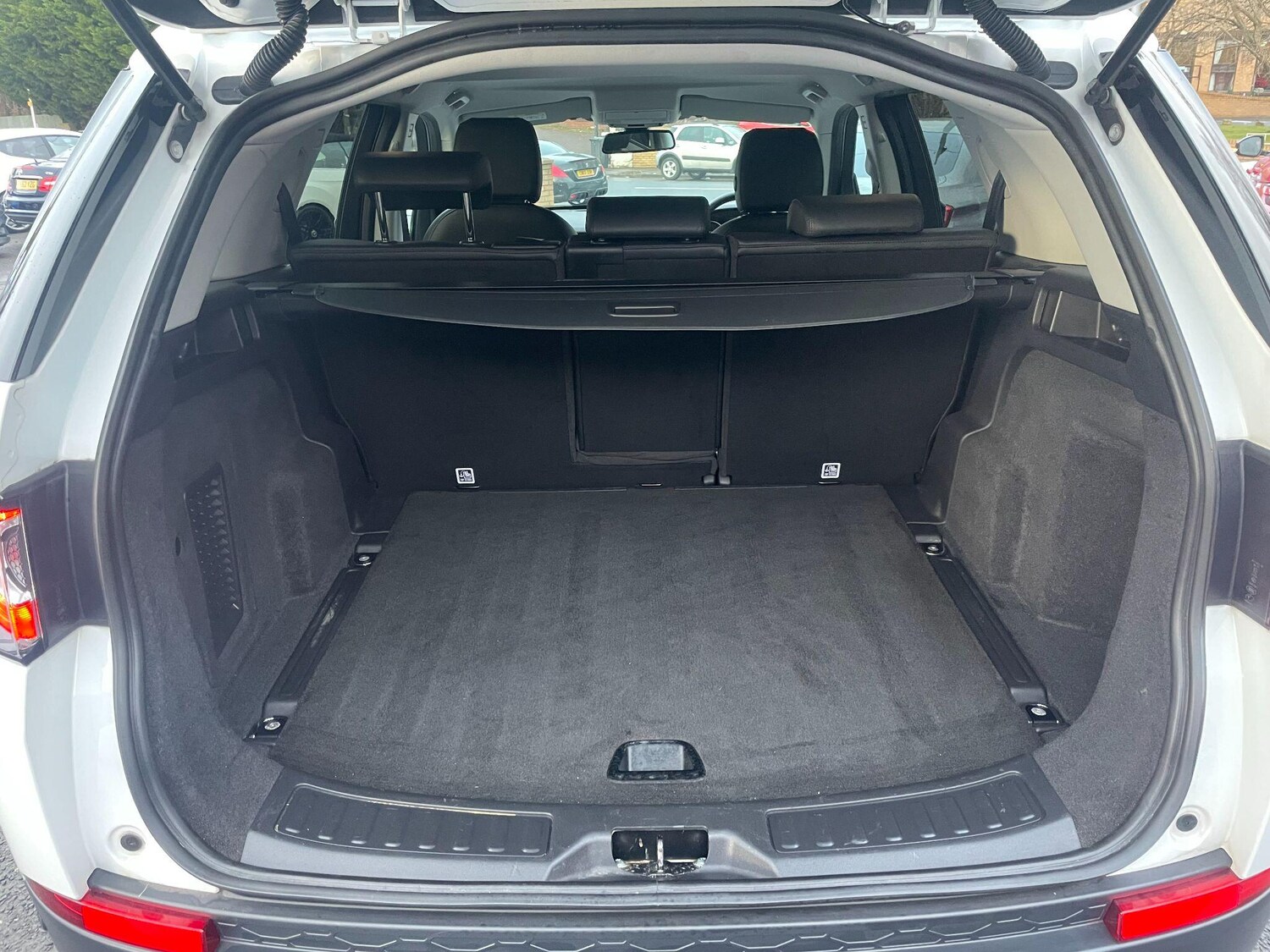 Used Land Rover Discovery Sport 2017 for sale - 77163076: Photo 21