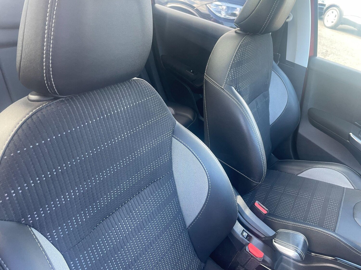 Used Peugeot 2008 2018 for sale - 76060830: Photo 17