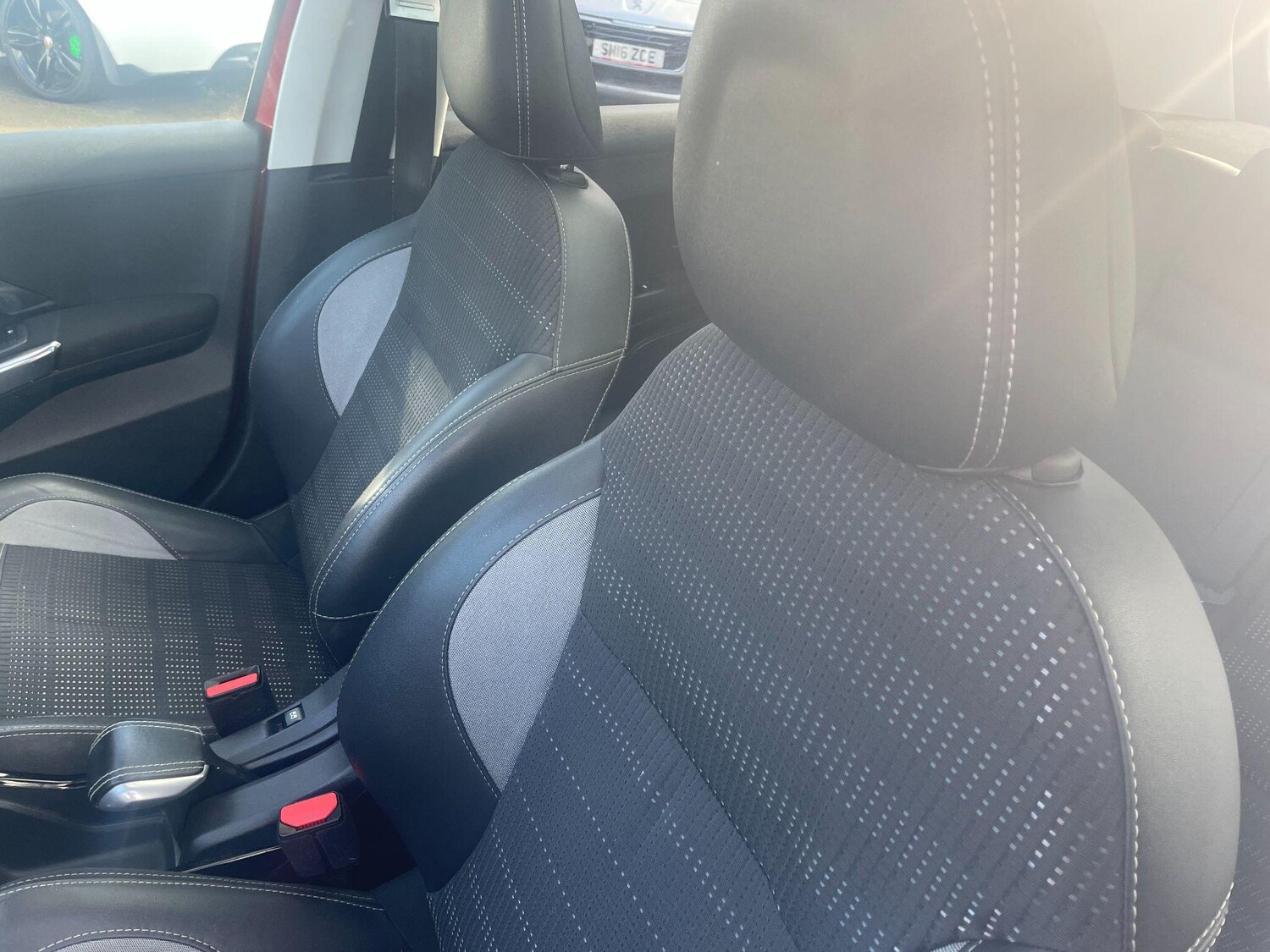 Used Peugeot 2008 2018 for sale - 76060830: Photo 28