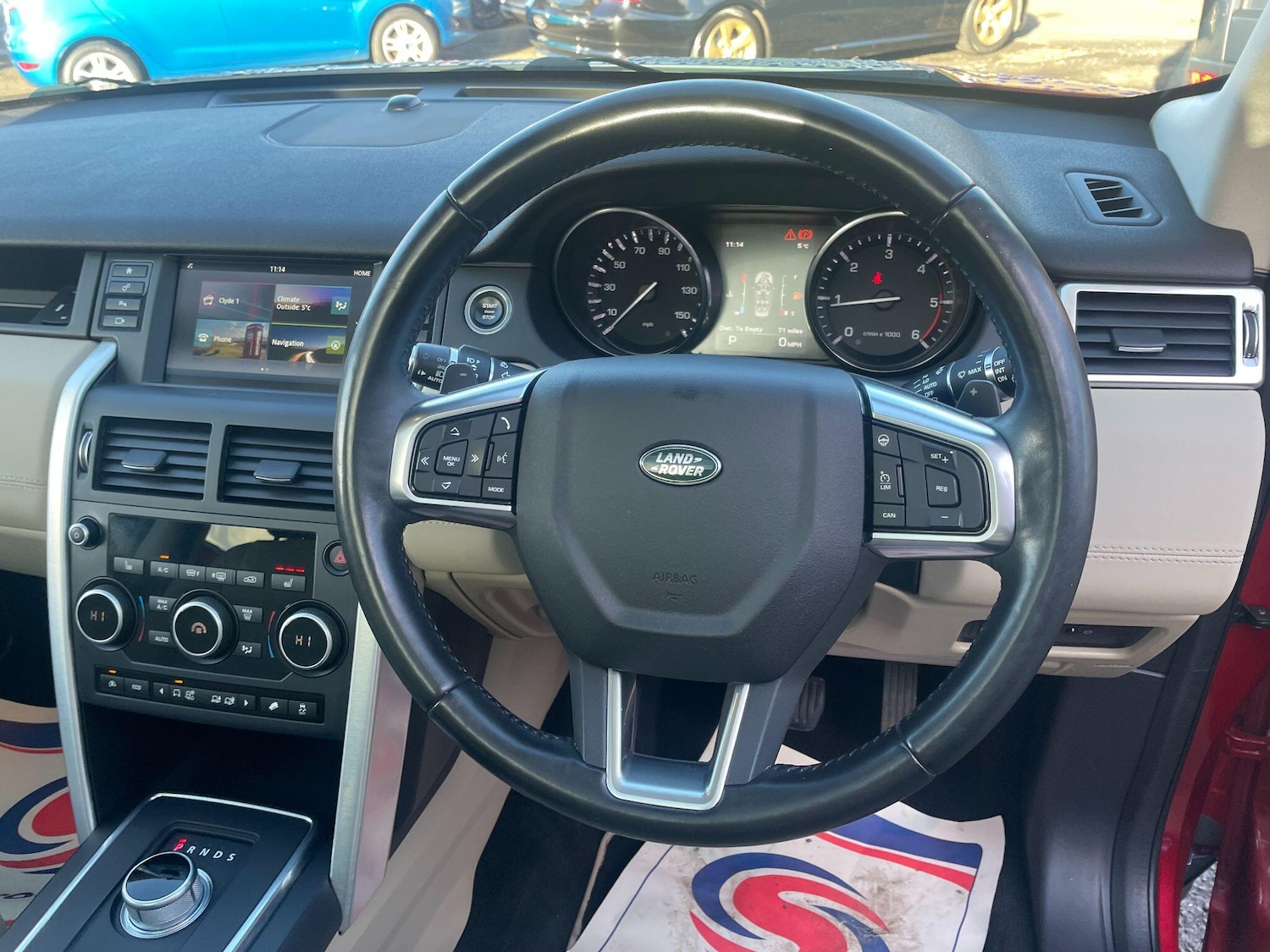 Used Land Rover Discovery Sport 2015 for sale - 76584055: Photo 18