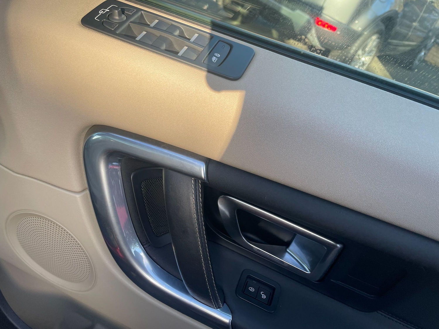 Used Land Rover Discovery Sport 2015 for sale - 76584055: Photo 19