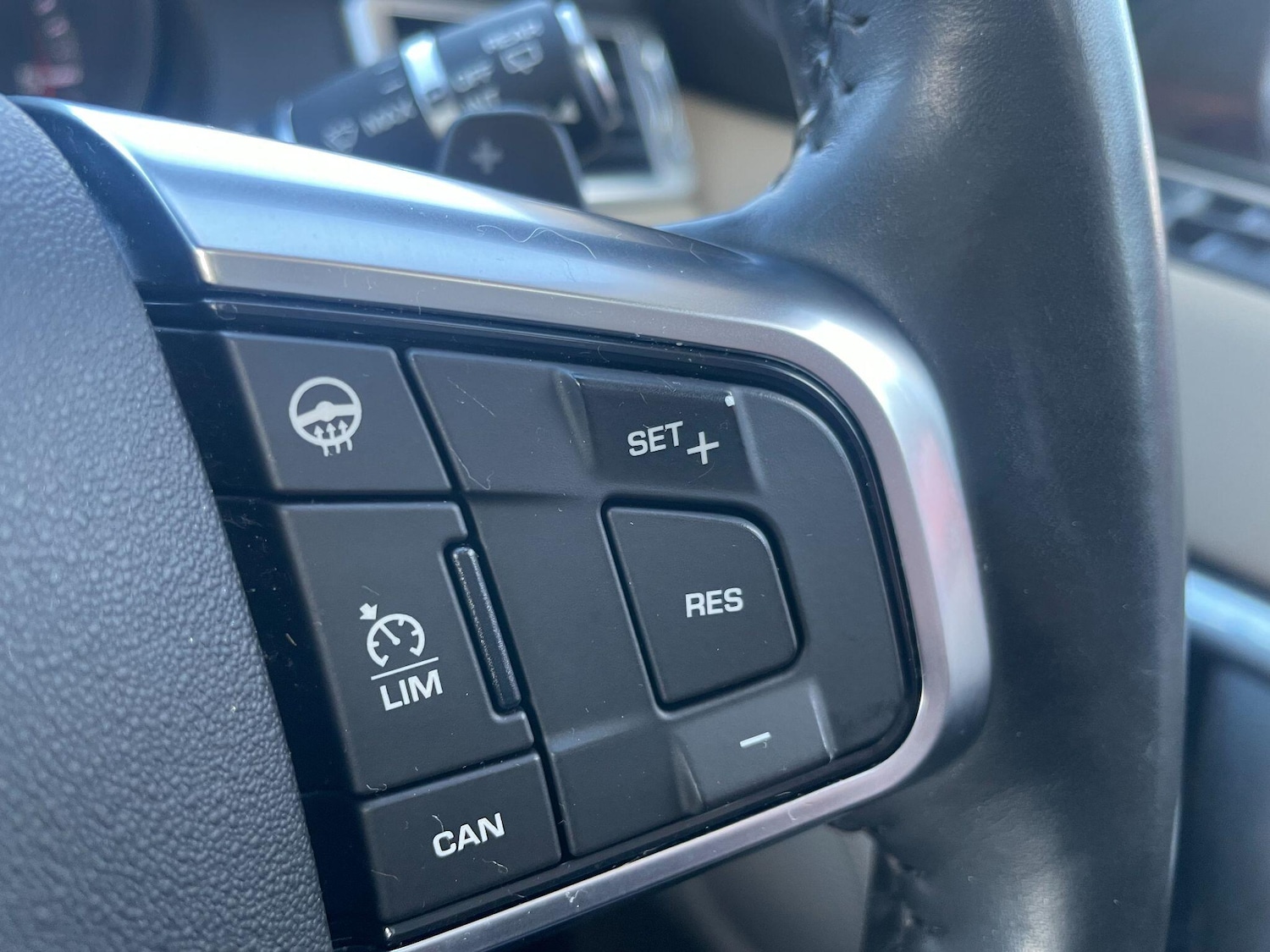 Used Land Rover Discovery Sport 2015 for sale - 76584055: Photo 20