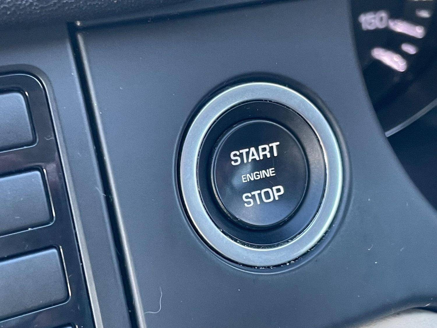 Used Land Rover Discovery Sport 2015 for sale - 76584055: Photo 27