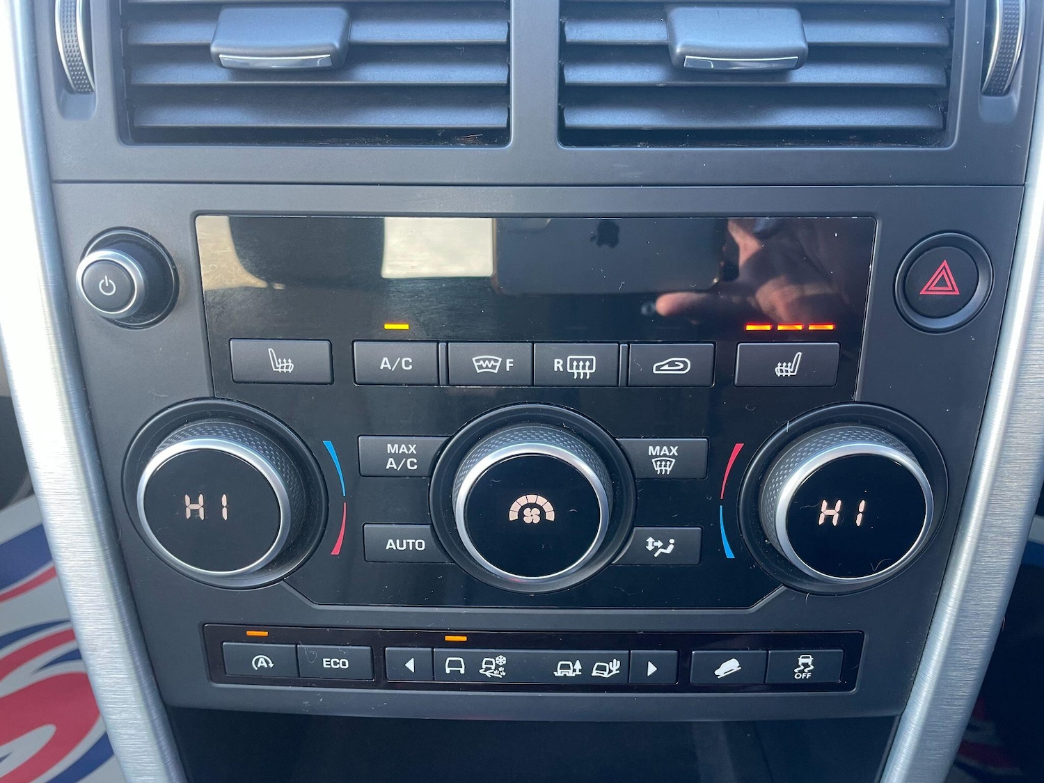 Used Land Rover Discovery Sport 2015 for sale - 76584055: Photo 28