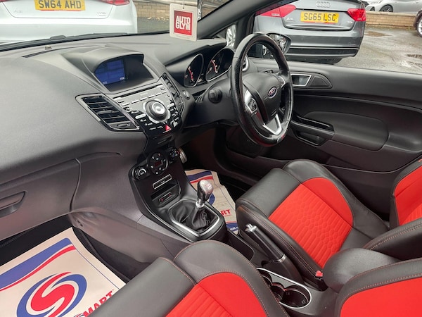 Used Ford Fiesta 2017 for sale - 76151541: Photo 30