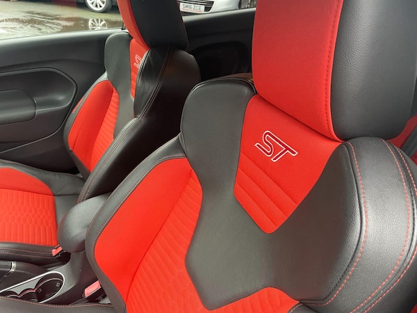 Used Ford Fiesta 2017 for sale - 76151541: Photo 31