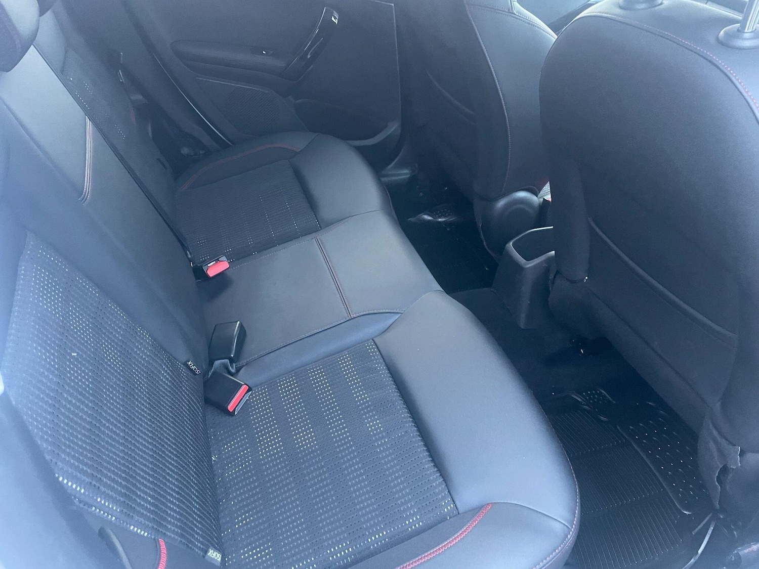 Used Peugeot 208 2018 for sale - 76753351: Photo 17