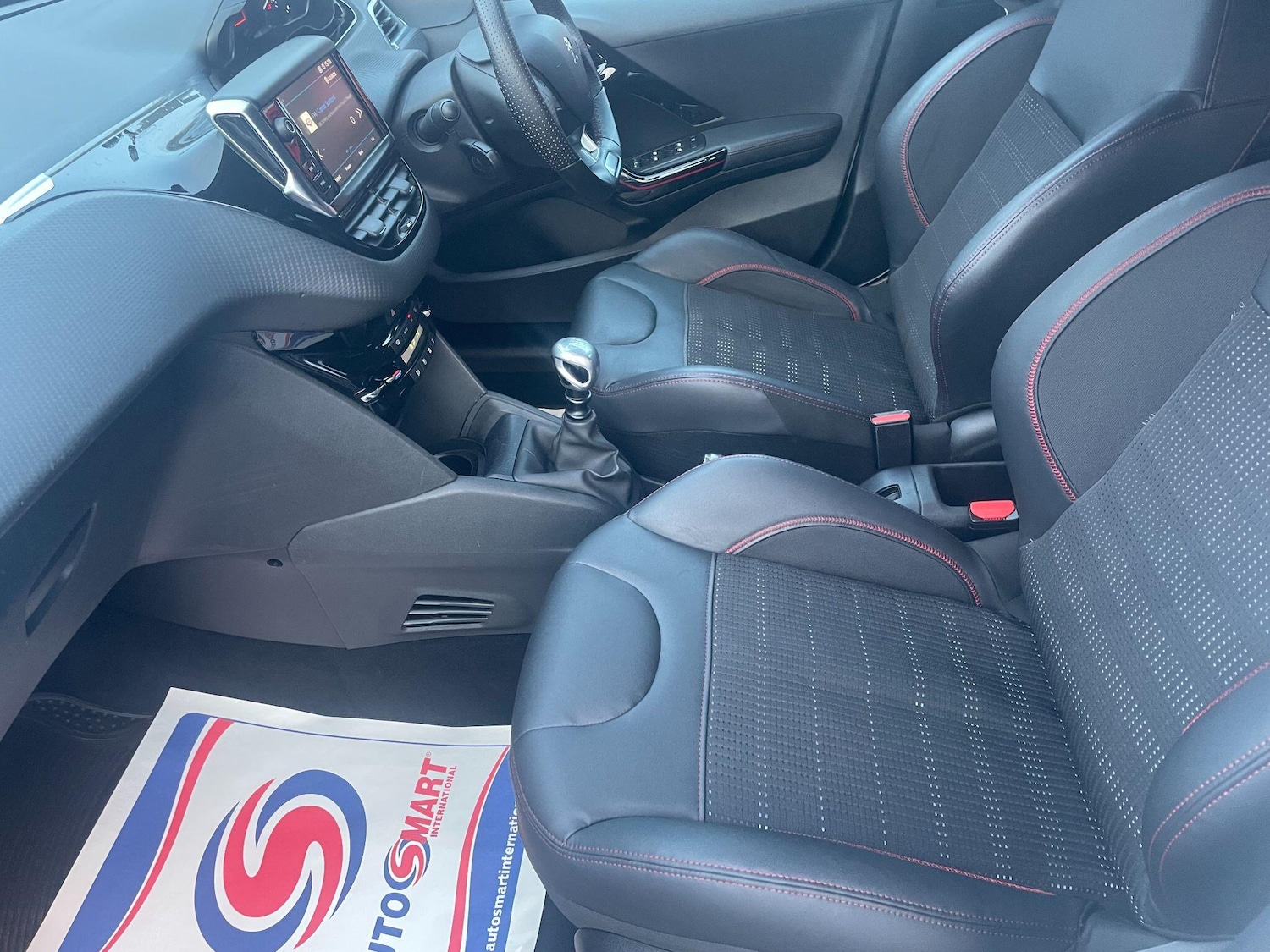 Used Peugeot 208 2018 for sale - 76753351: Photo 21