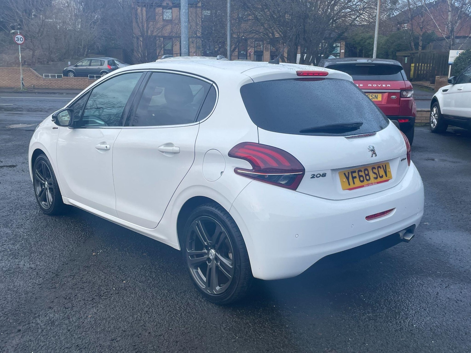 Used Peugeot 208 2018 for sale - 76753351: Photo 9