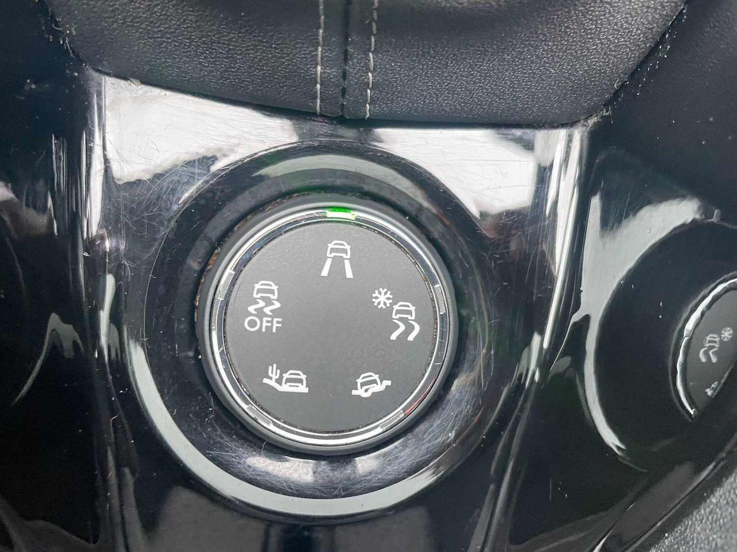 Used Peugeot 2008 2019 for sale - 78071961: Photo 20