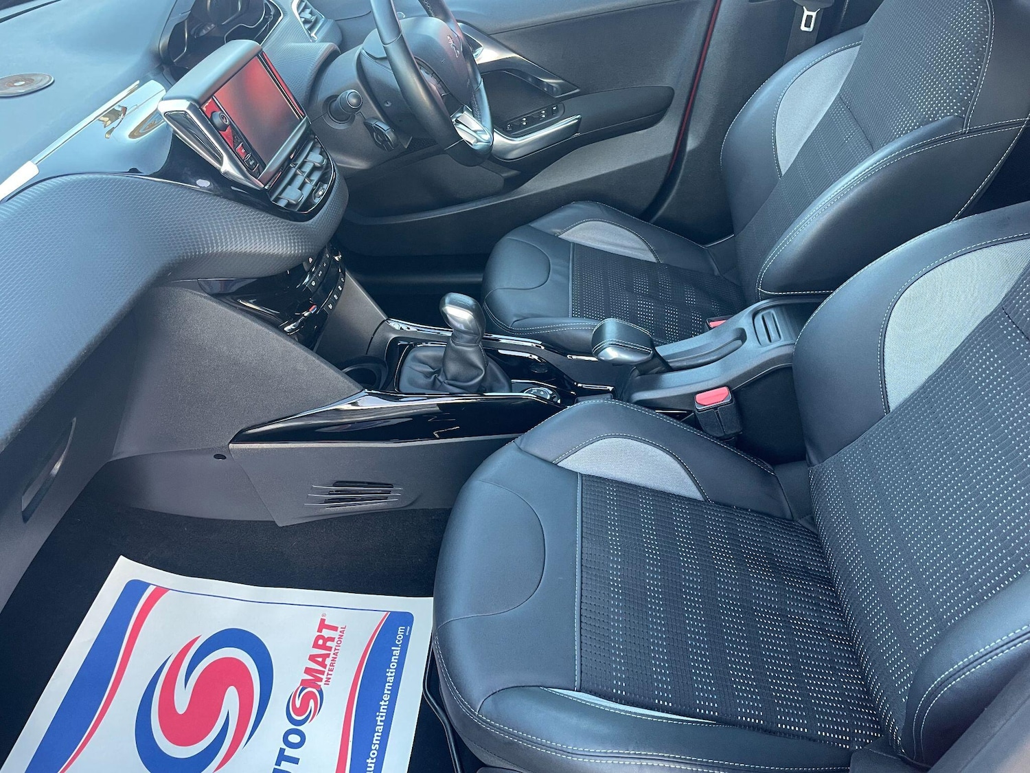 Used Peugeot 2008 2016 for sale - 76349801: Photo 21