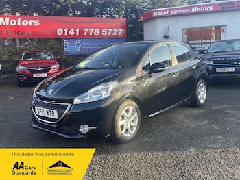 Used Peugeot 208 2015 for sale - 76634151: Photo