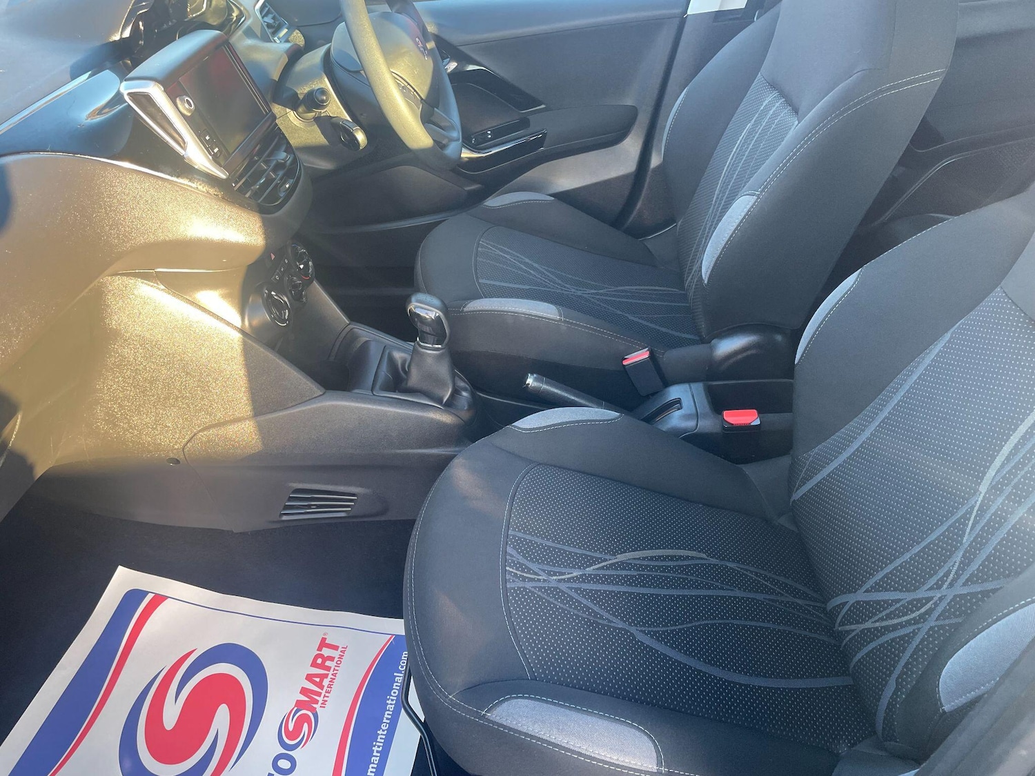 Used Peugeot 208 2015 for sale - 76634151: Photo 21